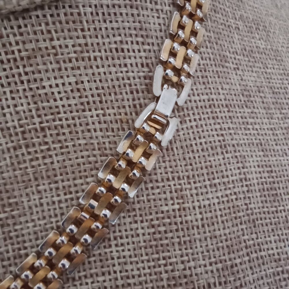 Bi-color Choker Necklace - Picture 5 of 7